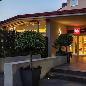 ** Отель Ibis Cornella Испания