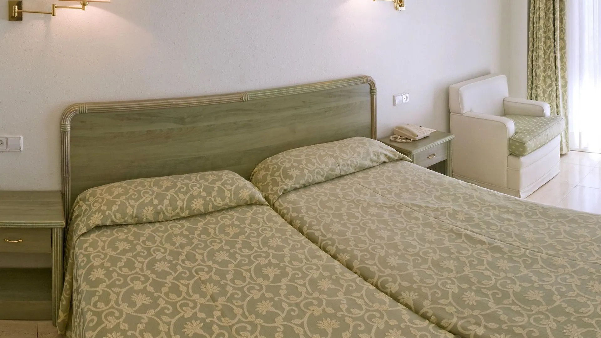 ***  Hotel Vila Calella Spanien